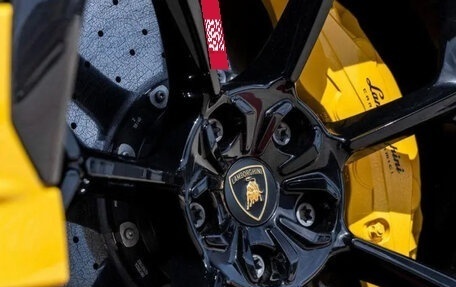 Lamborghini Urus I, 2023 год, 22 137 000 рублей, 17 фотография