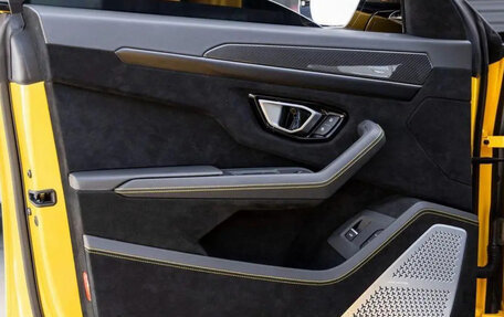 Lamborghini Urus I, 2023 год, 22 137 000 рублей, 24 фотография