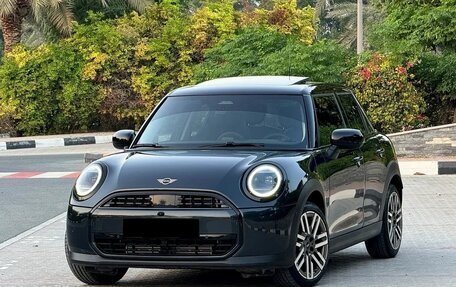 MINI Hatch, 2025 год, 3 740 000 рублей, 2 фотография