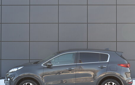 KIA Sportage IV рестайлинг, 2020 год, 2 200 000 рублей, 3 фотография