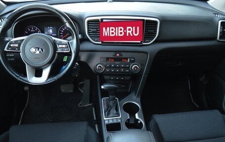 KIA Sportage IV рестайлинг, 2020 год, 2 200 000 рублей, 8 фотография