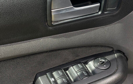 Ford Focus II рестайлинг, 2006 год, 399 000 рублей, 19 фотография