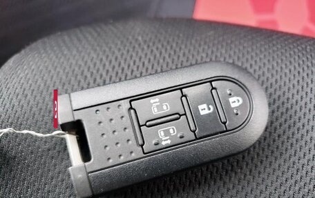 Toyota Tank I, 2020 год, 906 000 рублей, 14 фотография