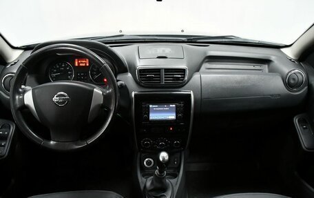 Nissan Terrano III, 2015 год, 1 197 000 рублей, 8 фотография