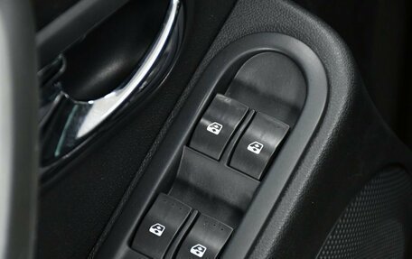 Nissan Terrano III, 2015 год, 1 197 000 рублей, 16 фотография