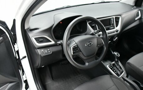 Hyundai Solaris II рестайлинг, 2019 год, 1 277 000 рублей, 12 фотография