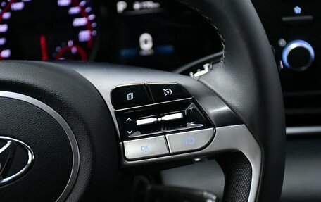 Hyundai Elantra, 2022 год, 2 217 000 рублей, 23 фотография