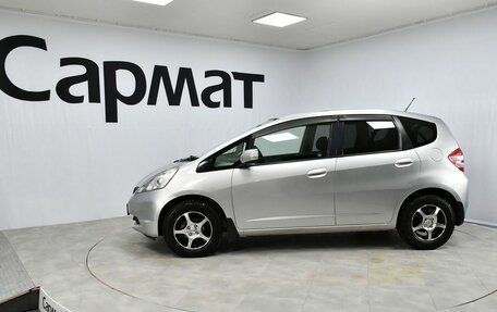 Honda Fit III, 2010 год, 637 000 рублей, 6 фотография