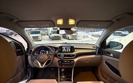 Hyundai Tucson III, 2019 год, 2 350 000 рублей, 12 фотография