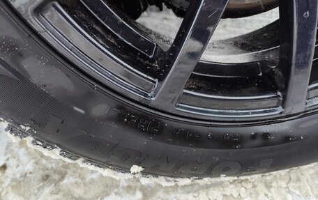 Volkswagen Touran III, 2010 год, 950 000 рублей, 2 фотография