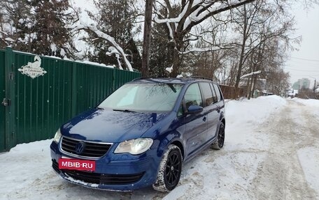 Volkswagen Touran III, 2010 год, 950 000 рублей, 13 фотография