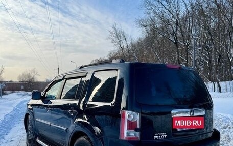 Honda Pilot III рестайлинг, 2011 год, 2 100 000 рублей, 2 фотография