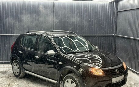 Renault Sandero I, 2013 год, 609 000 рублей, 2 фотография