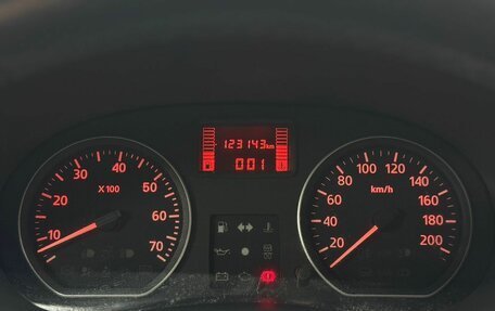 Renault Sandero I, 2013 год, 609 000 рублей, 7 фотография