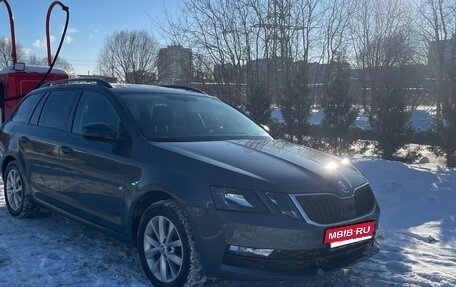 Skoda Octavia, 2020 год, 1 649 000 рублей, 2 фотография
