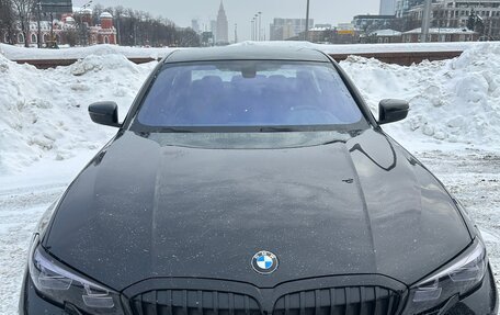 BMW 3 серия, 2019 год, 3 900 000 рублей, 2 фотография