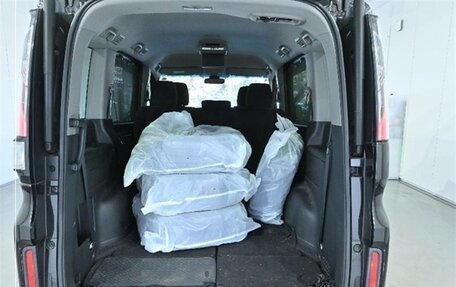 Honda Stepwgn IV, 2016 год, 1 590 000 рублей, 7 фотография