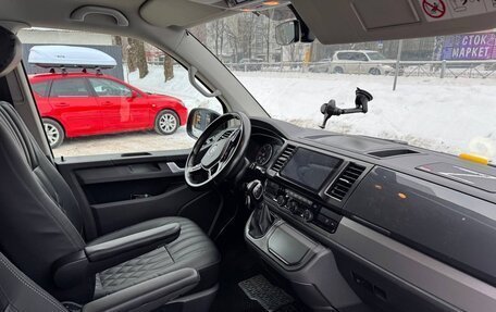 Volkswagen Caravelle T6 рестайлинг, 2018 год, 3 650 000 рублей, 7 фотография