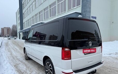 Volkswagen Caravelle T6 рестайлинг, 2018 год, 3 650 000 рублей, 6 фотография