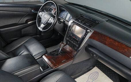 Toyota Camry, 2015 год, 1 899 000 рублей, 11 фотография