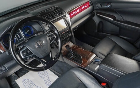 Toyota Camry, 2015 год, 1 899 000 рублей, 8 фотография