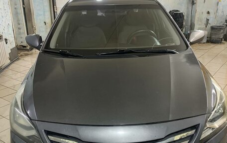 Hyundai Solaris II рестайлинг, 2016 год, 420 000 рублей, 2 фотография