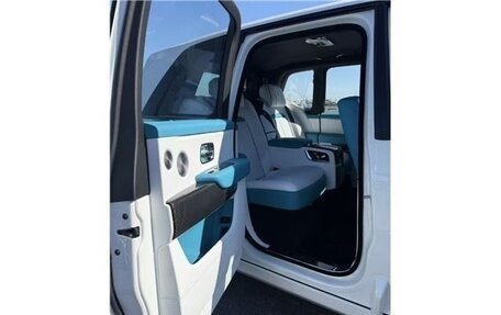 Rolls-Royce Cullinan, 2024 год, 55 250 000 рублей, 5 фотография