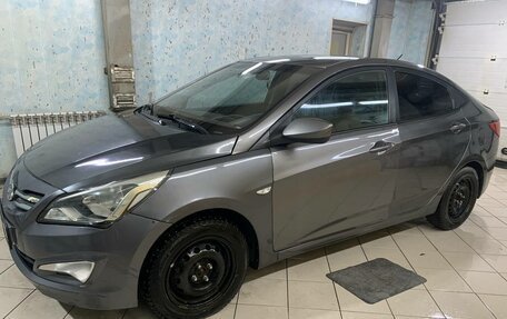 Hyundai Solaris II рестайлинг, 2016 год, 420 000 рублей, 14 фотография