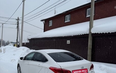 Hyundai i40 I рестайлинг, 2015 год, 1 350 000 рублей, 10 фотография