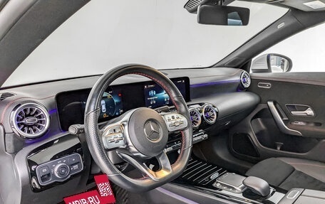 Mercedes-Benz CLA, 2021 год, 3 990 000 рублей, 17 фотография