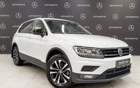 Volkswagen Tiguan II, 2020 год, 2 725 000 рублей, 3 фотография