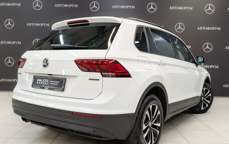 Volkswagen Tiguan II, 2020 год, 2 725 000 рублей, 5 фотография