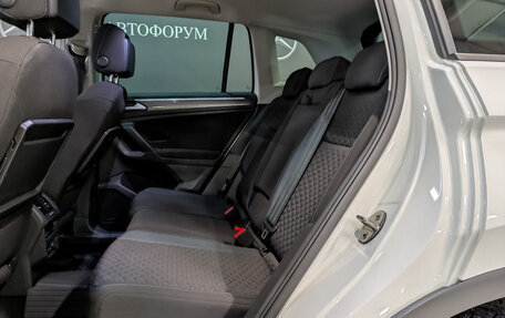 Volkswagen Tiguan II, 2020 год, 2 725 000 рублей, 18 фотография