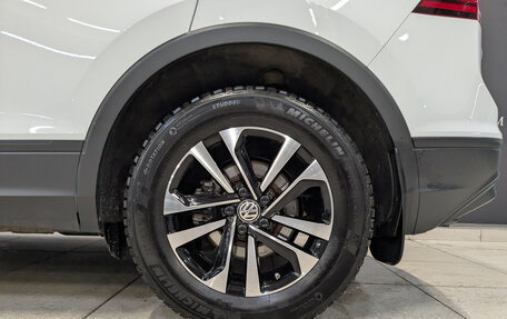 Volkswagen Tiguan II, 2020 год, 2 725 000 рублей, 12 фотография