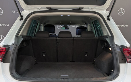 Volkswagen Tiguan II, 2020 год, 2 725 000 рублей, 10 фотография