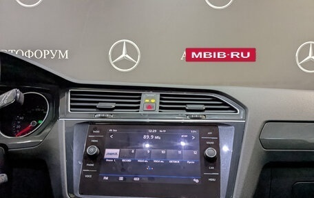 Volkswagen Tiguan II, 2020 год, 2 725 000 рублей, 17 фотография