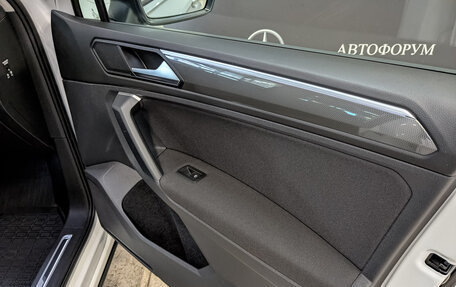 Volkswagen Tiguan II, 2020 год, 2 725 000 рублей, 24 фотография