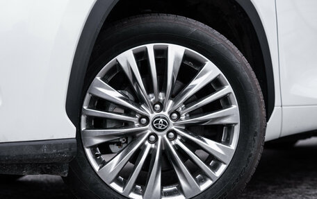 Toyota Highlander, 2025 год, 5 190 000 рублей, 8 фотография