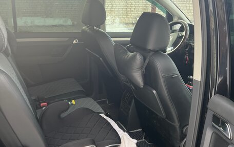 Volkswagen Touran III, 2007 год, 700 000 рублей, 5 фотография