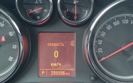 Opel Astra J, 2012 год, 750 000 рублей, 19 фотография