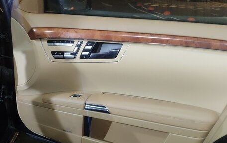 Mercedes-Benz S-Класс, 2008 год, 1 199 999 рублей, 20 фотография