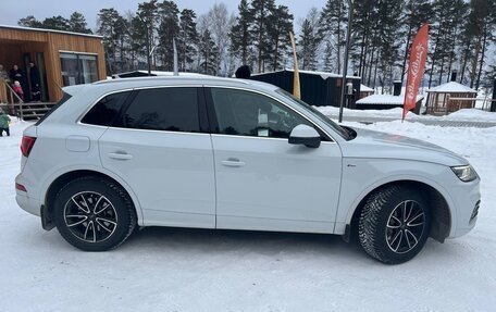 Audi Q5, 2020 год, 3 999 000 рублей, 2 фотография