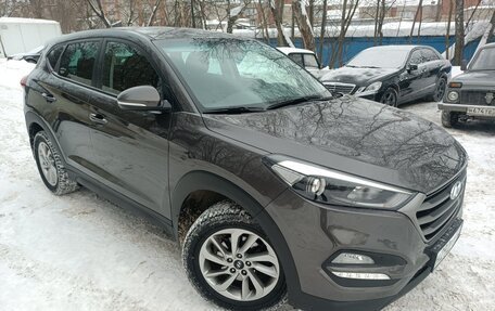 Hyundai Tucson III, 2016 год, 1 990 000 рублей, 2 фотография