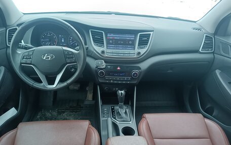 Hyundai Tucson III, 2016 год, 1 990 000 рублей, 7 фотография