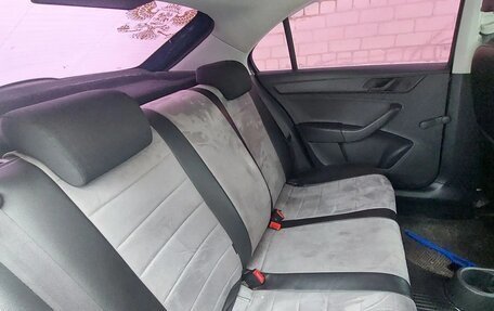 Skoda Rapid I, 2015 год, 620 000 рублей, 10 фотография