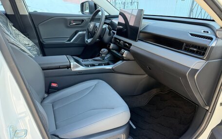 Toyota RAV4, 2025 год, 4 790 000 рублей, 23 фотография