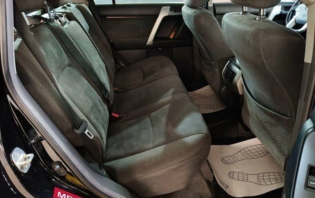 Toyota Land Cruiser Prado 150 рестайлинг 2, 2012 год, 2 620 000 рублей, 15 фотография