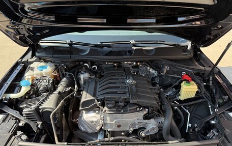 Volkswagen Touareg III, 2017 год, 3 150 000 рублей, 17 фотография