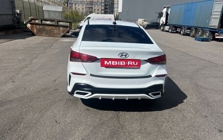 Hyundai Solaris II рестайлинг, 2018 год, 815 000 рублей, 5 фотография