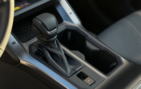 Toyota RAV4, 2026 год, 4 610 000 рублей, 13 фотография